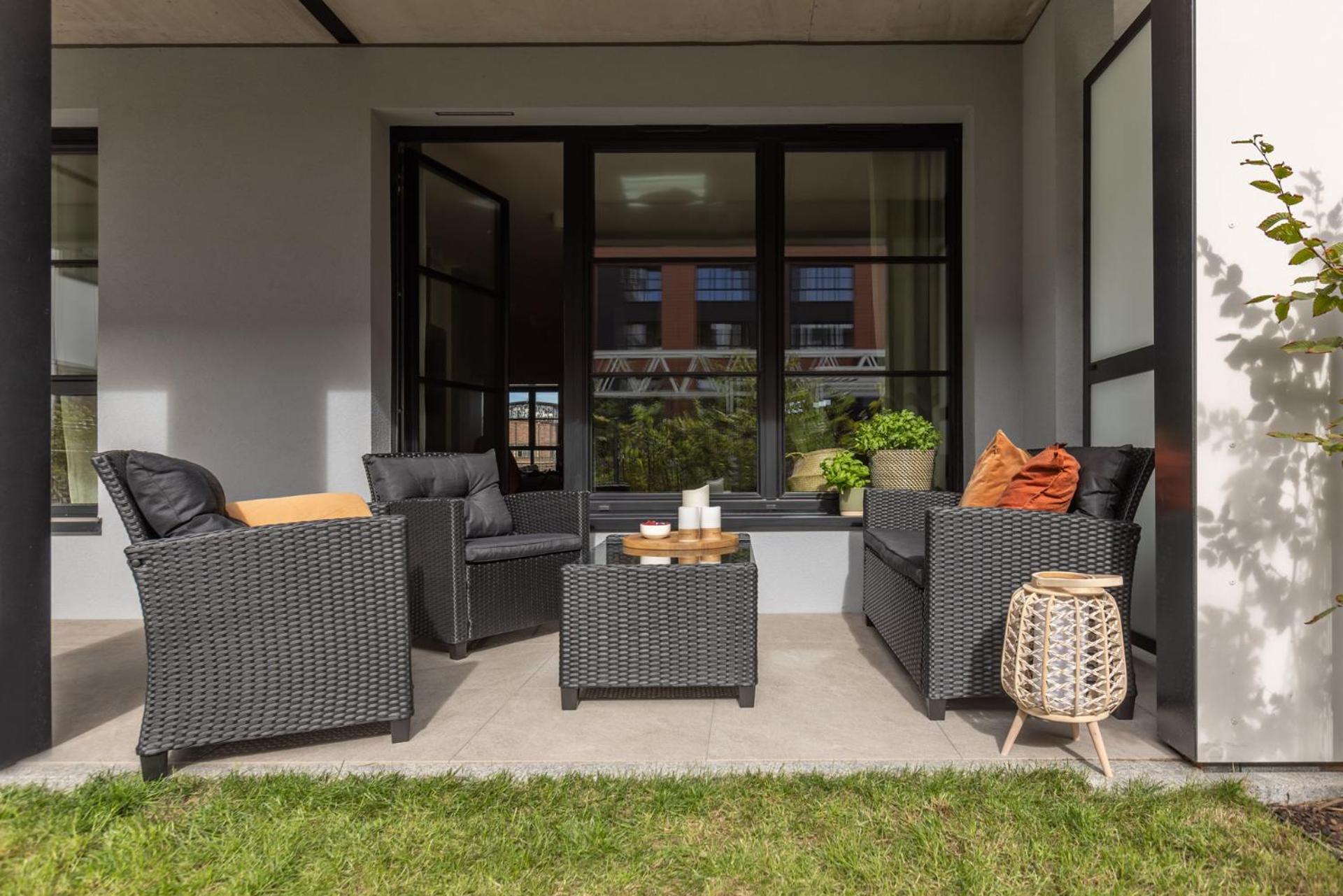 Solidarnosc Three Bedrooms & Garden Apartment Гданьск Экстерьер фото